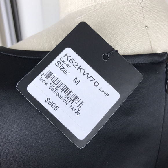 $695 St John Black Sequin-Trim Liquid Satin Top M - Picture 5 of 7